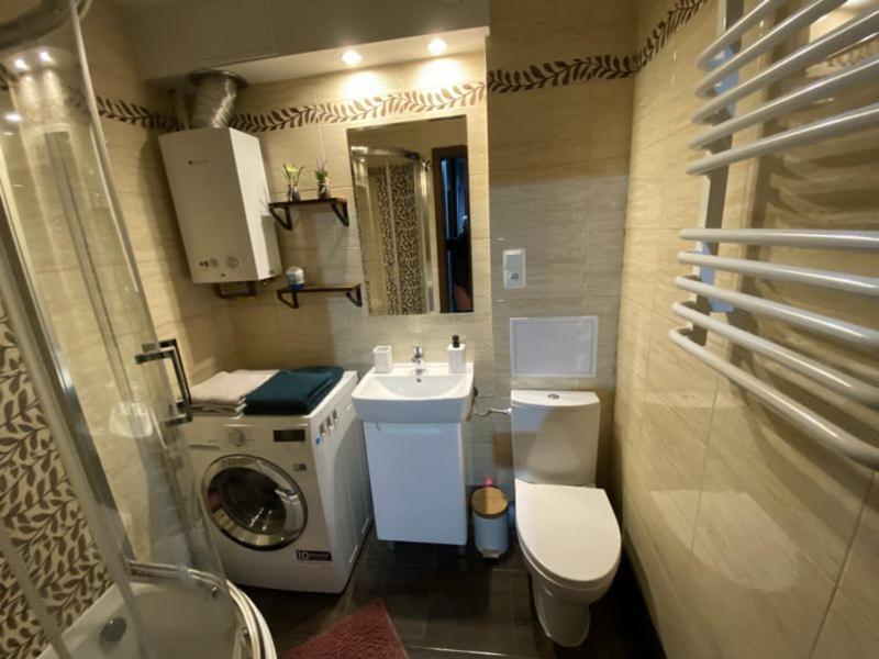 Apartament ,, Sen I Kawa" - Komfortowy Nocleg W Sercu Aglomeracji Bytom Exterior photo