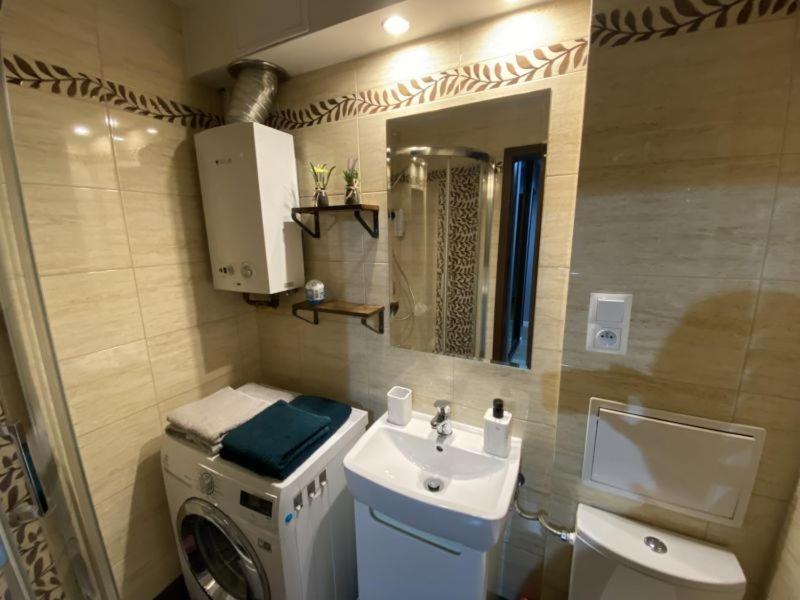 Apartament ,, Sen I Kawa" - Komfortowy Nocleg W Sercu Aglomeracji Bytom Exterior photo
